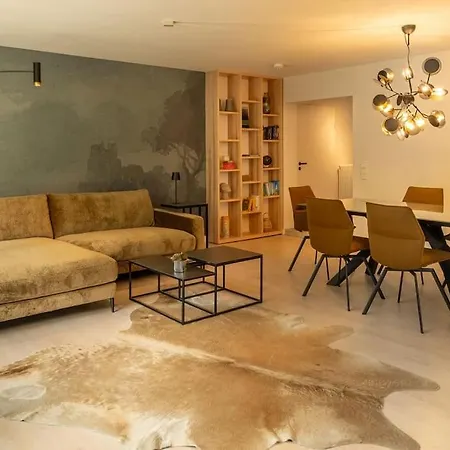 Grafschafft Angenehmes Wohnen - 2 Schlafzimmer I Tiefgarage I Balkon *