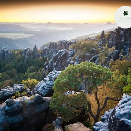 Апартаменты Grafschafft Angenehmes Wohnen - 2 Schlafzimmer I Tiefgarage I Balkon *