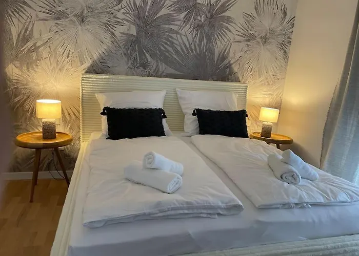 شقة Grafschafft Angenehmes Wohnen - 2 Schlafzimmer I Tiefgarage I Balkon *